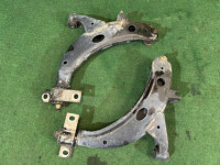 Рычаги передние SUBARU LEGACY OEM 20200AA200 20200AA210 BG5 1998 EJ20D MT5