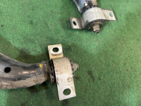 Рычаги передние SUBARU LEGACY OEM 20200AA200 20200AA210 BG5 1998 EJ20D MT5