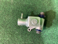 Cruzeta da transmissão manual SUBARU LEGACY OEM 35047AC030 BG5 1998 EJ20D MT5