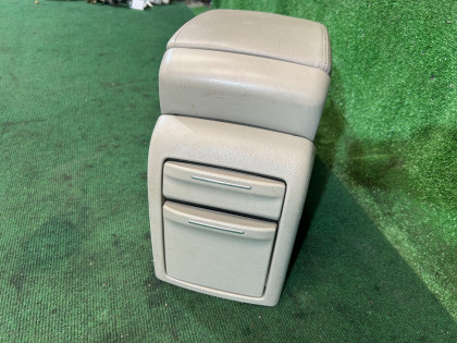 Porta-luvas e apoio de braço Высокий SUBARU LEGACY OEM 92111AG000JC BLE BPE BP5 BL5 BL9 BP9 2003 BLACK 32J