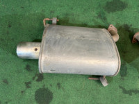 マフラータイコ SUBARU LEGACY OEM 44200AG020, 44300AG150 BLE 2003 EZ30