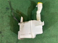 玻璃水壶 SUBARU LEGACY OEM 86631AG000, 86611AG010, 86611AG000, 86611AG000 BLE BPE BP5 BL5 BL9 BP9 2003 EZ30