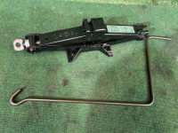 แม่แรง SUBARU LEGACY OEM 97032AG000 BLE BPE BP5 BL5 BL9 BP9 2003