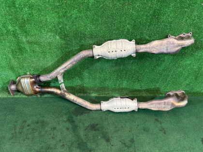 エキゾーストマニホールド SUBARU LEGACY OEM 44105AG330 44105AG340 BLE 2003 EZ30