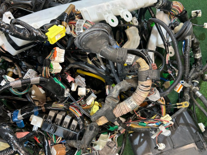 Ramal de cables вся под СВАП SUBARU LEGACY OEM 81200AG000, 81400AG110, 81500AG430 BLE 2003 EZ30
