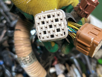 Ramal de cables вся под СВАП SUBARU LEGACY OEM 81200AG000, 81400AG110, 81500AG430 BLE 2003 EZ30