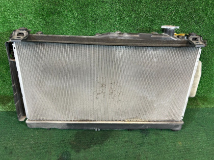 หม้อน้ำ 73310AG020, 45111AG040, 45131AG000, 45121AG010 SUBARU LEGACY