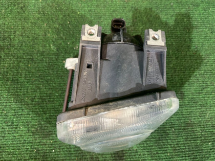 Faro antiniebla derecho 114-20751 R SUBARU LEGACY OEM 84501AE180 BLE BPE BP5 BL5 BL9 BP9 2002