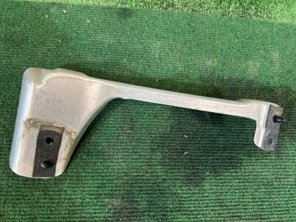 左后保险杠支架 SUBARU LEGACY OEM 57707AG370 BLE 2004