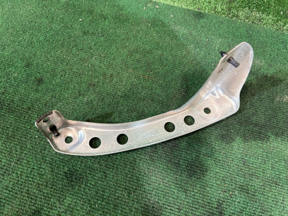 Крепление заднего бампера правое SUBARU LEGACY OEM 57707AG360 BLE 2004 BLACK 32J