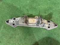 คานรองเกียร์ SUBARU LEGACY OEM 41022AE121 41021AC381 BL9 BL5 BLE 2008 EJ253 AT