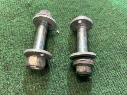 น็อตปรับศูนย์ล้อหลัง SUBARU LEGACY OEM 901700122 902350006 903100171 20560AA011 BL9 BL5 BLE 2008 EJ253 AT