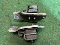 Engine mounts SUBARU LEGACY OEM 41031AA110 41022FA000 BL9 BL5 BLE 2008 EJ253 AT