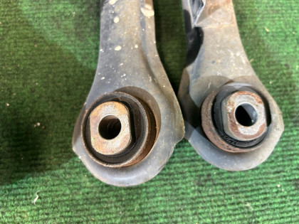 Rear control arms SUBARU LEGACY OEM 20250AE010 20250AE000 20250AE020 20250AE040 BL9 BL5 BLE 2008 EJ253 AT