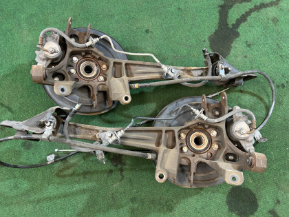Bujes traseros SUBARU LEGACY OEM 28473AG001 26700AG001 26692AG061 26692AG071 BL9 BL5 BLE 2008 EJ253 AT