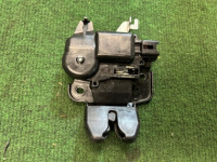 Trunk lock 57530AG010 SUBARU LEGACY