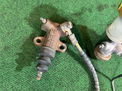 แม่ปั๊มคลัตช์บน свап SUBARU LEGACY OEM 30620AA140 30622AA030 BL5 BP5 BLE BL9 BP9 BPE 1998 EJ20Y MT5
