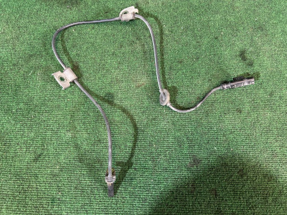 เซ็นเซอร์ ABS หน้าขวา 27540AG000 SUBARU LEGACY