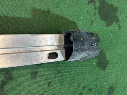 Refuerzo del parachoques delantero SUBARU LEGACY OEM 57712AG000 BL5 BP5 BLE BL9 BP9 BPE 2008