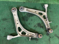ปีกนกหน้า 20202AG020 20202AG030 SUBARU LEGACY