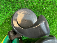 แตร SUBARU LEGACY OEM 86012AG030 86012AG020 BL5 BP5 BLE BL9 BP9 BPE 2004 EJ20Y MT5