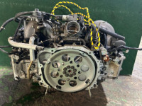 Двигатель 2 модель SUBARU LANCASTER OEM 10100BF970 BH9 2002 EJ254 AT