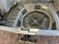 ชิ้นส่วนตัวถังท้ายรถ Rear Cut SUBARU FORESTER OEM 51402FC042 51402FC052 51402FC061 51402FC071 52120FC201 SF5 1998 SILVER 792