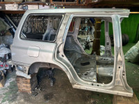 ชิ้นส่วนตัวถังท้ายรถ Rear Cut 51402FC042 51402FC052 51402FC061 51402FC071 52120FC201 SUBARU FORESTER