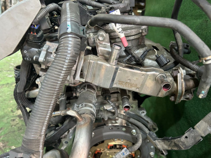 发动机 2ZRFXE TOYOTA PRIUS OEM 19000-37470 19000-37472 ZVW30 2013 2ZRFXE AT
