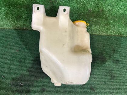 Depósito do lava-vidros SUBARU FORESTER OEM 86610FC000 SF5 1998 EJ205 AT