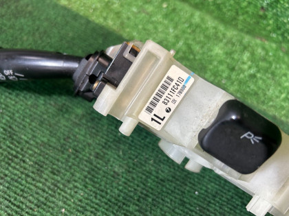 สวิตช์ก้านคอพวงมาลัย SUBARU FORESTER OEM 83111FC410 SF5 1998 EJ205 AT