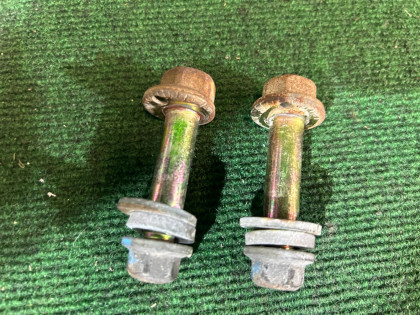 リアキャンバーボルト SUBARU FORESTER OEM 20540AA111 SF5 1998 EJ205 AT