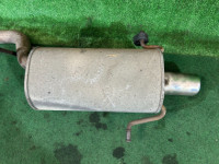 Panela de escape SUBARU FORESTER OEM 44305FC020 SF5 1998 EJ205 AT