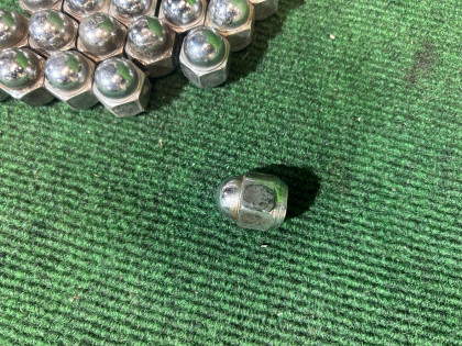 น็อตล้อ SUBARU FORESTER OEM 623006021 SF5 1998