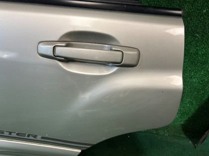 ประตูหลังซ้าย SUBARU FORESTER OEM 61401FC013 SF5 1998 SILVER 792
