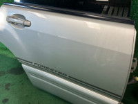 右后门 SUBARU FORESTER OEM 61401FC003 SF5 1998 SILVER 792