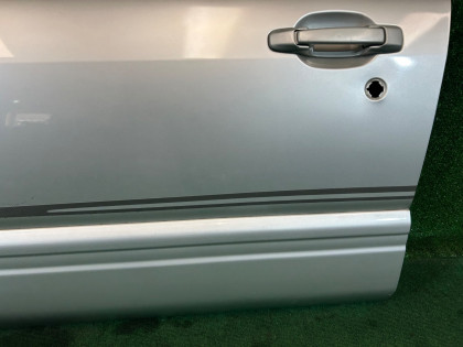 左前门 SUBARU FORESTER OEM 61101FC012 SF5 1998 SILVER 792