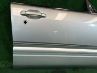 Right front door SUBARU FORESTER OEM 61101FC002 SF5 1998 SILVER 792
