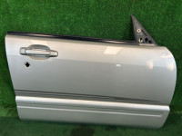 Right front door SUBARU FORESTER OEM 61101FC002 SF5 1998 SILVER 792
