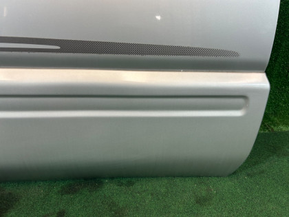Right front door SUBARU FORESTER OEM 61101FC002 SF5 1998 SILVER 792