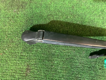 リアワイパー SUBARU FORESTER OEM 86532FC041 SF5 1998