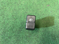 สวิตช์ไฟตัดหมอก SUBARU FORESTER OEM 83001FA051 SF5 1998 EJ205 AT