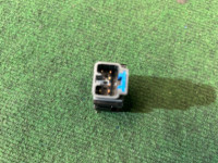 สวิตช์ไฟตัดหมอก SUBARU FORESTER OEM 83001FA051 SF5 1998 EJ205 AT