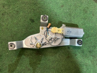 มอเตอร์ที่ปัดน้ำฝนหลัง SUBARU FORESTER OEM 86511FC041 SF5 1998 EJ205 AT