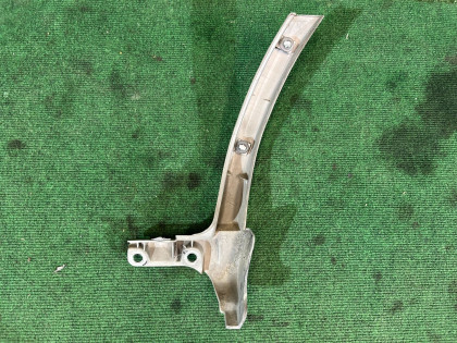 Накладка на крыло задняя правая SUBARU FORESTER OEM 91057FC260 SF5 1998 SILVER 792