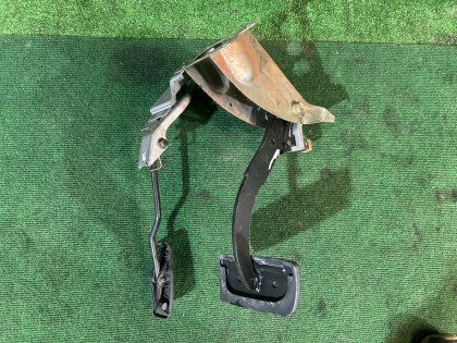 แป้นเหยียบ SUBARU FORESTER OEM 36011AA001 SF5 1998 SILVER 792