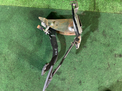 แป้นเหยียบ SUBARU FORESTER OEM 36011AA001 SF5 1998 SILVER 792