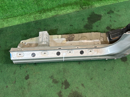 右门槛梁 SUBARU FORESTER OEM 51402FC061 SF5 1998 SILVER 792