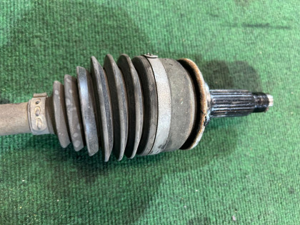 เพลาขับหน้า SUBARU FORESTER OEM 28021AC280 SF5 1998 EJ205 AT