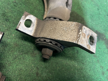 フロントアーム SUBARU FORESTER OEM 20200AA200 20200AA210 20201FA070 20201FA080 SF5 1998 EJ205 AT